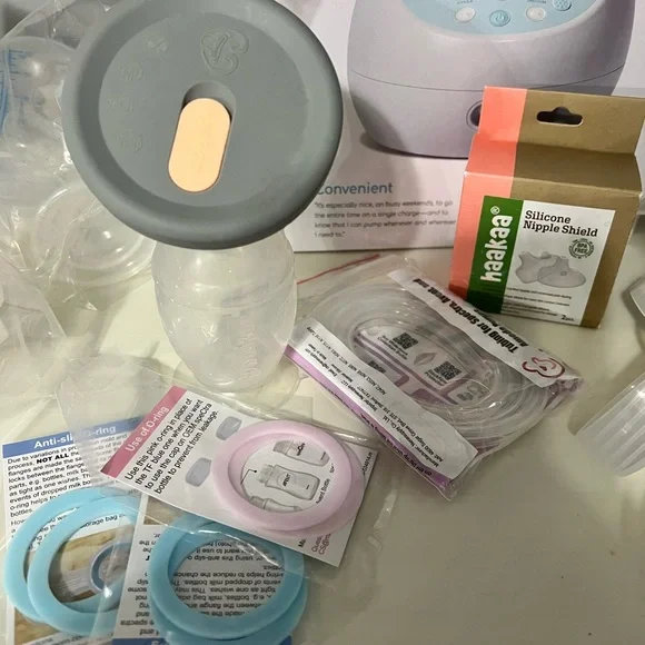 Spectra S1 Pump Set + Lot of Various Parts/Flanges - Picture 7 of 7